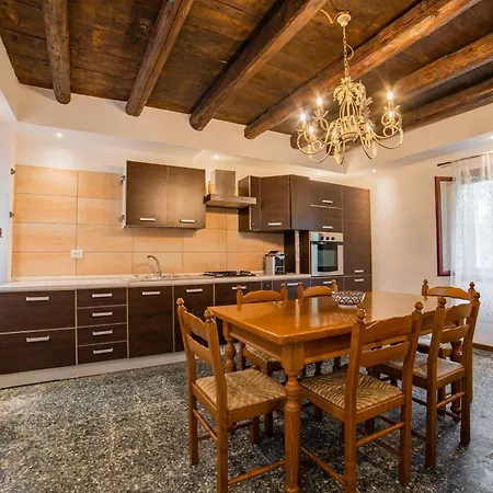 Tenuta Ca' Zen Country house *